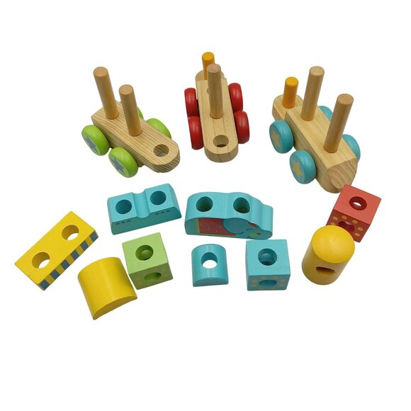 Circo Wooden Train Set With Elephant & Decorative Blocks - Picture 9 of 11